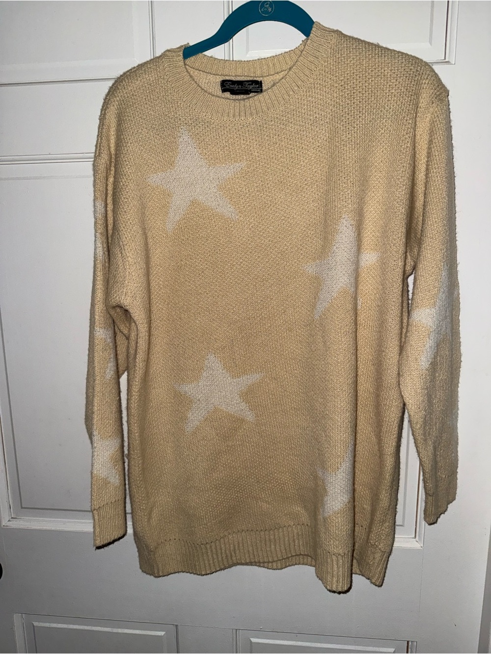 Crewneck Star Pattern Sweater in Light Beige